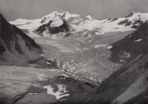 Braunschweiger Hutte, proti Wildspitze, Pitztal (čb foto)