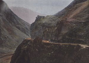 Mezi Larsem A Kasbeckem, Vojenská Silnice Gruzie od European Photographer