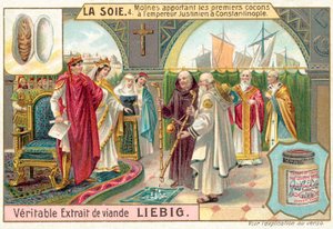 Mniši přinášející první hedvábné kokony císaři Justiniánovi do Konstantinopole (chromolitho) od European School