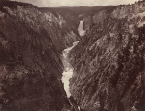 Grand Canyon v Yellowstone a Falls