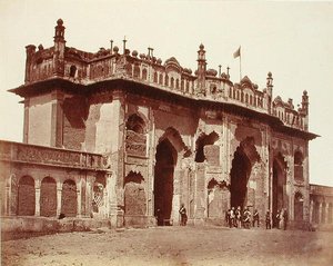 Brána v Lucknow od Felice Beato