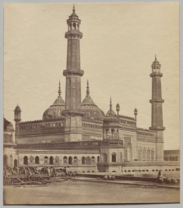 Mešita, uvnitř Asaf-ud-Daula Imambara