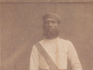 Golab Khan, Jemadar od Felice Beato