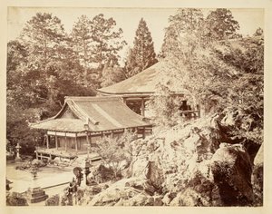 [Chrám Ishiyama-dera] od Felice Beato