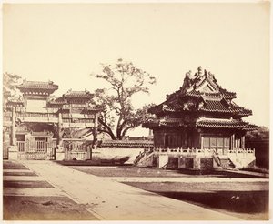 [Velký císařský palác, Peking] od Felice Beato