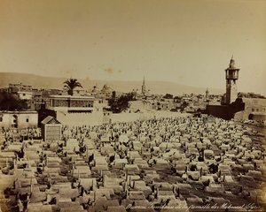 Album "Damas et Baalbek": Mohamedův rodinný hřbitov v Damašku od Félix Bonfils