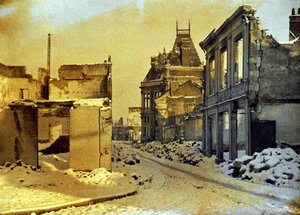 Chauny, Aisne, Francie, 1917 (autochrom) od Fernand Cuville
