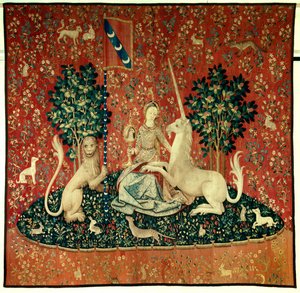 Curtain of the Lady of the Unicorn (Lady of the Unicorn): pohled. Mladá žena držící zrcadlo obklopené lvem, jednorožcem, opicí, králíky. Vlněný a hedvábný gobelín vyrobený v letech 1484 až 1500. Ze zámku Boussac, Creuse. Ztlumit. 3,7x4,7m. P od Flemish School