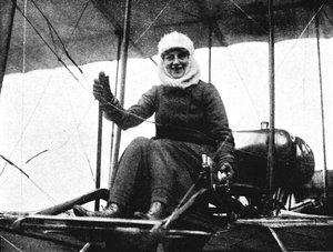 Druhá britská pilotka: paní de Beauvoir Stocksová ve svém dvouplošníku Farman, 1911 1933