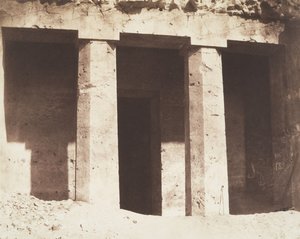 Beni Haçan, Hypogean Architecture, Tomb of Amonei, 1851-52. od Félix Teynard