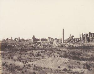 Karnak Théby, Celkový pohled na ruiny převzatý ze severovýchodu, v V, 1851-52, vytištěno 1853-54. od Félix Teynard