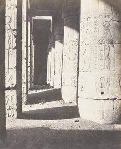 Medinet-Abou Théby, Pozdější stavby - Druhý dvůr - Ga..., 1851-52, vytištěno 1853-54. od Félix Teynard