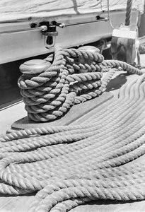 Na lodi Amerigo Vespucci: svorník a lano od Fosco Maraini