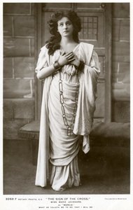 Marie Leonhard, herečka, c1900.