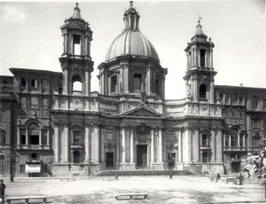 Kostel Sant Agnese, 1653-57 od Francesco Borromini