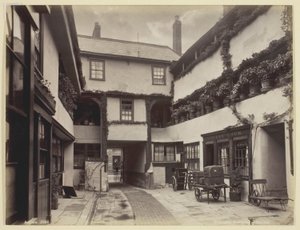 Gloucester, nádvoří New Inn
