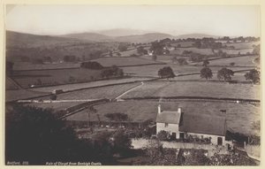 Vale of Clwyd z hradu Denbigh, 186094. od Francis Bedford
