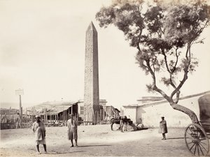 Egyptský obelisk, Kleopatřina jehla, v Alexandrii, Egypt, ca. 1870.