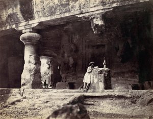 Elephanta z Water Cave, Combe Martin Bay, Watermouth, 70. léta 19. století. od Francis Frith