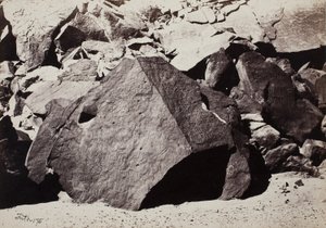 Sinajské nápisy ve Wadee El-Mukattab od Francis Frith