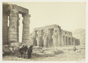 Memnonium, Théby, z planiny od Francis Frith