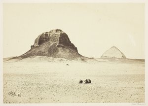 Pyramidy Dahshur od Francis Frith