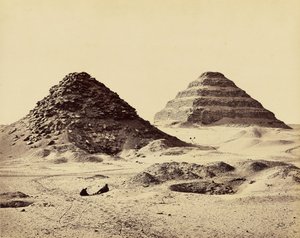 Pyramidy v Sakkáře. Ze severovýchodu od Francis Frith