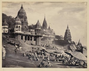 [Břeh Gangy a Manikarnika Ghat]