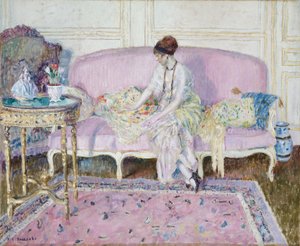 Žena sedící na pohovce v interiéru od Frederick Carl Frieseke
