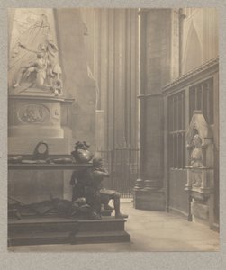 [Westminsterské opatství: východní loď severní příčné lodi, hrobka De Vere a Franklina] od Frederick H. Evans