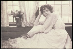 Portrétní fotografie Beatrice Stelly Tannerové (1865-1940) paní Patrick Campbell, Frederick Hollyer (1837-1933) od Frederick Hollyer