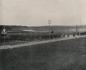 Vojenská recenze v Longchamps (černobílá fotografie) od French Photographer