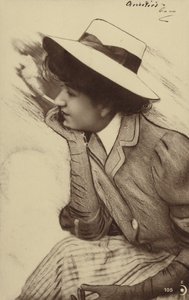 Mladá žena v klobouku a kouří (fotokoláž) od French Photographer