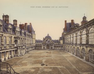 Fontainebleau: Cour Ovale, soubor na baptisteriu (barevné foto) od French Photographer