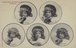 Dívka přitahující obličeje (černobílá fotografie) od French Photographer