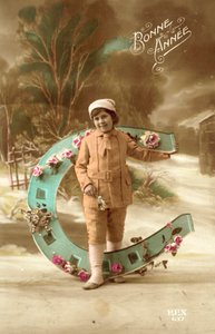 Dívka s velkou podkovou od French Photographer