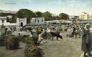 Grand Socco, Tanger, Maroko (barevná fotografie) od French Photographer