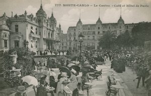 Hotel de Paris Monte-Carlo v Monte Carlu, Monako, Francie. Pohlednice odeslaná v roce 1913. od French Photographer