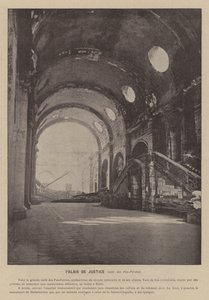 Pařížská komuna, Palais De Justice, Salle des Pas-Perdus (černobílá fotografie) od French Photographer