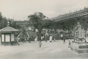 Jardin du Palais-Royal, Garden of Palais-Royal (fotoryt) od French Photographer