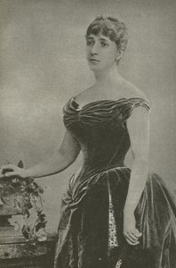 Madame Marguerite De Bonnemain, milenka generála Boulangera (č/b foto) od French Photographer