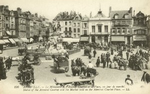 Trh na náměstí Place de l