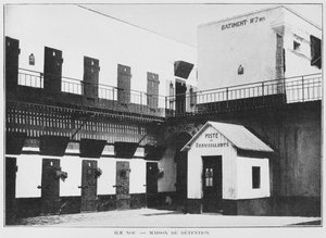 Nová Kaledonie, Isle of Nou, House of Detention, z La Depeche Coloniale, 1903 od French Photographer