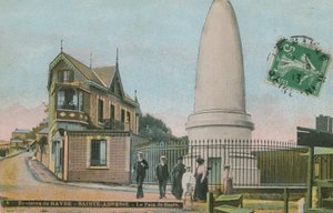 Pain de sucre (památník cukrové homole) v Sainte-Adresse poblíž Le Havre. Mauzoleum postavené na památku Charlese Lefebvre-Desnouettese. Pohlednice odeslána v roce 1913. od French Photographer