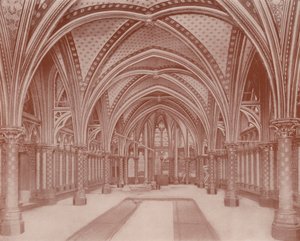 Paříž: Krypta Sainte Chapelle (černobílá fotografie) od French Photographer