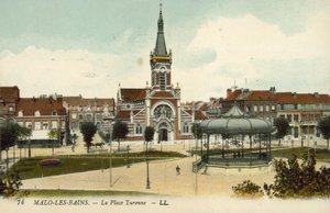 Place Turenne, Malo-les-Bains (barevná fotografie) od French Photographer