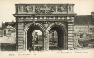 Baudimont Gate, Arras (černobílá fotografie) od French Photographer