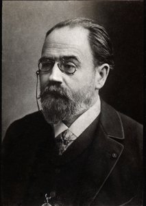 Portrét Emila Zoly (1840-1902), francouzského spisovatele. od French Photographer