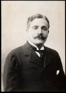 Portrét Pierra Decourcelle (1856-1926), francouzského spisovatele. od French Photographer