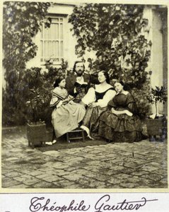 Portrét Théophila Gautiera (1811 - 1872) v rodině. od French Photographer